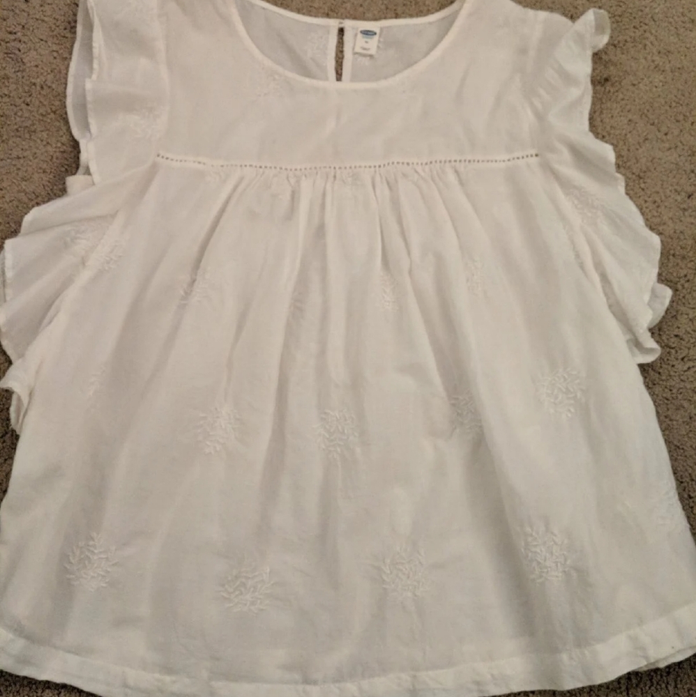 Women's white top
